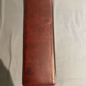 Vinyl case with 20 pairs of knitting needles